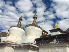 西藏 拉薩?布達(dá)拉宮、 林芝? 雅魯藏布大峽谷、羊卓雍措、圣湖巴松措、秀巴古堡、走進(jìn)藏家 騎馬/射箭、扎基寺、魯朗林海、天湖納木錯(cuò)、河曲吉游船 雙臥10日游【住宿全程掛三+1晚高端酒店，藏裝旅拍 定格