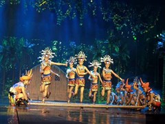 海南三亞 蜈支洲島、夜游“三亞鳳凰嶺海景奇幻夜”、一生必看《三亞千古情》、南山文化佛教苑、亞龍灣熱帶天堂森林公園、天涯海角、玫瑰谷 雙飛6日游【大牌景區(qū) 景點(diǎn)必游；三亞升級2晚豪華海景房；美食品鑒：蟹