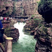 河南洛陽 龍門石窟、少林寺、清明上河園、開封府、萬仙山 郭亮村、云臺(tái)山 雙高4日游【全景純玩】