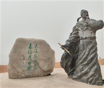 甘肅蘭州 張掖丹霞、嘉峪關(guān)、大地之子、莫高窟、鳴沙山月牙泉、東臺(tái)吉乃爾湖、大柴旦翡翠湖、茶卡天空壹號(hào)、青海湖、塔爾寺 8/10日游【30人精品純玩團(tuán)，必乘景交已含。當(dāng)?shù)?+1航空頭等艙座椅，含莫高窟A