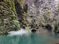 恩施大峽谷-云龍地縫、屏山大峽谷、地心谷、土家女兒城、梭布埡石林、浪漫宣恩、文瀾橋、觀墨達(dá)樓 雙高5天【藏于大山深處的世外桃源】