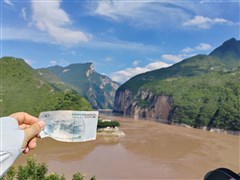 湖北宜昌 三峽大壩、恩施大峽谷、地心谷、梭布埡石林、土家女兒城、武漢黃鶴樓 6日【遙遠(yuǎn)巴國(guó)的文化遺珠】